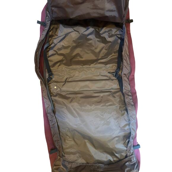 Duluth Pack Sportsman's Garment Bag In Waxed Canvas Burgundy EUC - Picture 4 of 12
